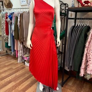 Elegant Red One-Shoulder Dress